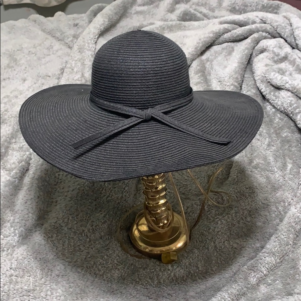 Scala Black Wide-Brimmed Hat